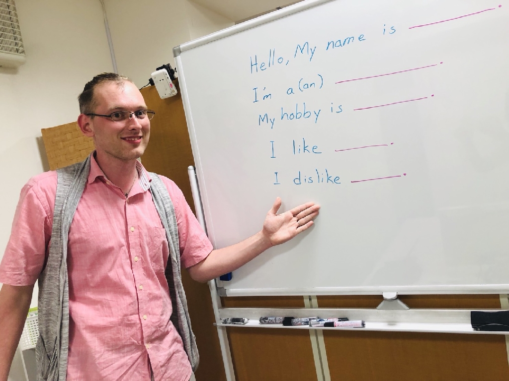 えいごシャワーの講師紹介